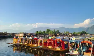 Heatwave to continue in J&K, weather office issues advisory