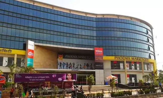 Indian Malls Revolutionize Shopping with Cutting-Edge Technology