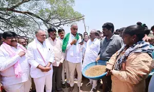 Political slugfest continues in Telangana over farmers problems