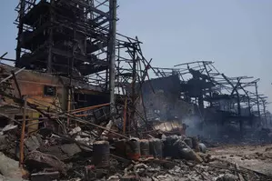 Dombivli factory blast toll rises to 13, fugitive owners held from Thane, Nashik (Lead)