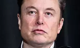 WhatsApp exports your user data every night: Elon Musk