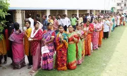 Bengal records 77.99 pc voter turnout amid violence