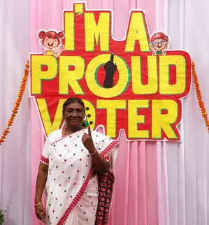 Over 59 per cent turnout in 6th phase of LS polls, J&K sets another record