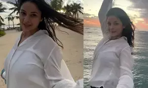 Shehnaaz Gill grooves to ‘Aye udi udi’ as she enjoys holiday in Mauritius