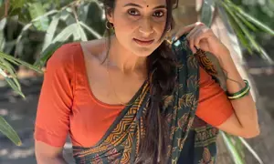 Shiwani Chakrabortys village girl look is about minimal makeup, cotton sarees, single braid