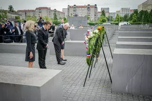 Macron visits memorial in Berlin for Jews murdered in the Holocaust Macron visits memorial in Berlin for Jews murdered in the Holocaust
