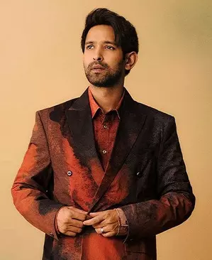 Vikrant comes with homework on set, reveals Blackout director; calls him a delight Vikrant comes with homework on set, reveals Blackout director; calls him a delight