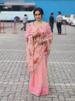 Sukhada Khandkekar styled organza, chiffon sarees, elegant suits for  her role of Saraswati