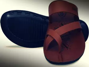 Rajasthan: Under-trial prisoner hurls slipper at magistrate Rajasthan: Under-trial prisoner hurls slipper at magistrate