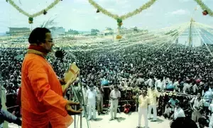 NTR dedicated life for glory of Telugu people: Chandrababu Naidu