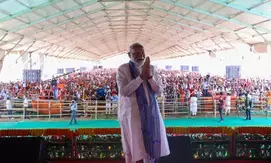 Why waste votes by supporting Trinamool when formation of Modi govt is inevitable: PM