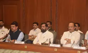 Eknath Shinde asks administration to be on guard at pre-monsoon review meeting