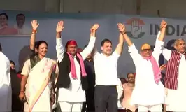 Shehzade will checkmate BJP, Akhilesh, Rahul attack PM at Varanasi rally