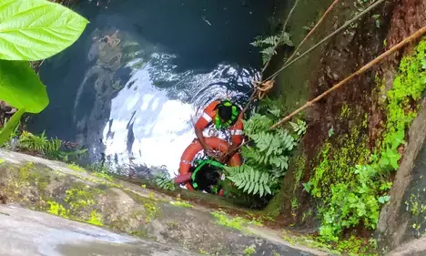 3 fall into well in J&Ks Budgam, rescue operations on