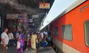 In scalding heat, passengers at Nagpur station get a cool, misty welcome
