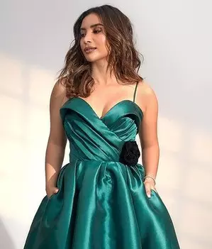 Patralekhaa clocks 10 years in cinema, thanks Hansal Mehta for identifying her talent