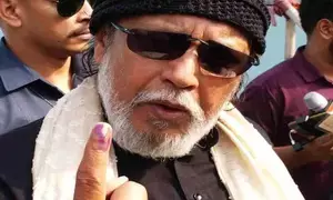 Mithun Chakraborty faces protests by TMC cadres for taking selfies with voters after casting vote