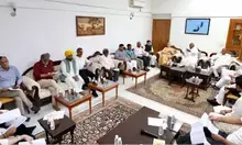 INDIA bloc members hold informal meet at Kharge’s residence ahead of exit polls