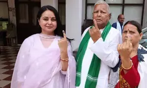 BJP complains to ECI against Lalu Prasad Yadav for MCC violation while casting vote