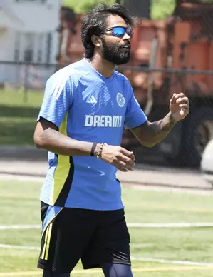 T20 World Cup: Manjrekar picks Hardik Pandya ahead of Shivam Dube T20 World Cup: Manjrekar picks Hardik Pandya ahead of Shivam Dube