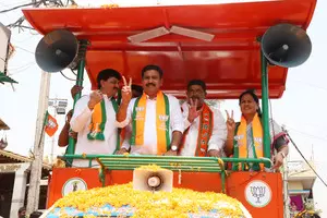 Exit Polls put BJP ahead in Ktaka with reduced seat count; Congress to make gains
