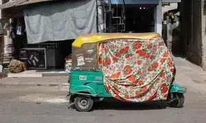 33 poll personnel die due to heat wave in final phase in UP