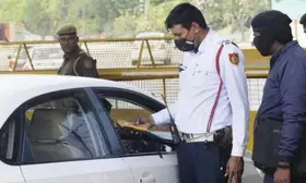 Delhi: Over 100 challans issued for minor driving offences
