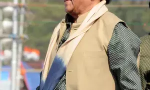 Shatrughan Sinha leading in Asansol against BJPs S.S. Ahluwalia