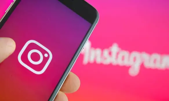 Instagram Tests Unskippable Ads in New Monetization Move