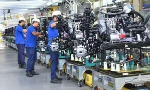 Malaysias manufacturing PMI improves in May
