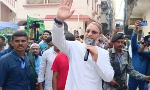 Asaduddin Owaisi retains Hyderabad with a margin of over 3.38 lakh votes
