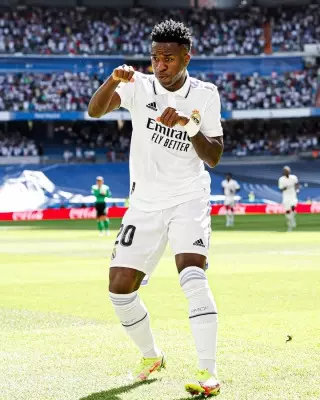 Football: Vinicius Jr deserves Ballon dOr, says Neymar