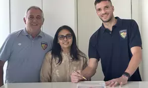 Chennaiyin FC bolster defence with signing of Brazilian Elsinho