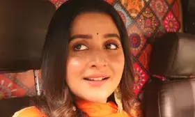 Bengali diva Debchandrima opens up on learning Hindi for Suhagan Chudail