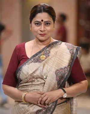 Utkarsha Naiks impromptu act adds humor to Vanshaj shoot