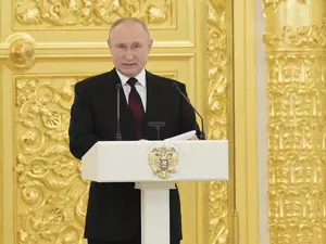 Putin dials PM Modi, says election verdict confirms his high political authority