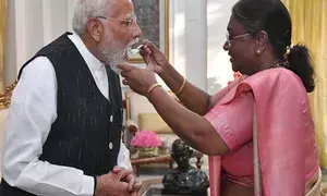 PM Modi invited to form govt, oath ceremony on June 9 at 7.15 p.m.