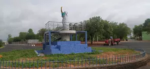 Row over name changes, YSRs statues in Andhra Pradesh