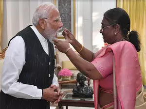 PM Modi invited to form govt, oath ceremony on June 9 at 7.15 p.m.