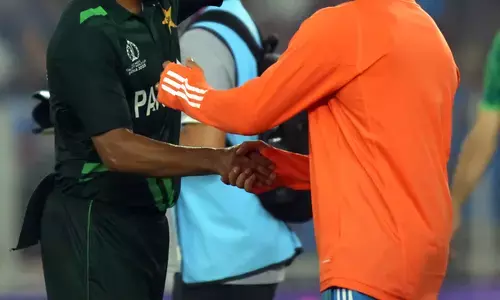 T20 World Cup: Controversies served as main course when India, Pakistan clash on cricket field