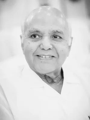 Media baron Ramoji Rao passes away, to be cremated with state honours Media baron Ramoji Rao passes away, to be cremated with state honours