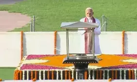 PM Modi pays homage to Mahatma Gandhi at Rajghat ahead of swearing-in today