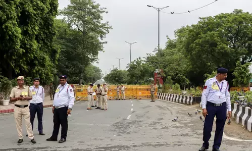 Heavy security deployed, traffic advisory issued ahead of PM Modis swearing-in ceremony (Ld)