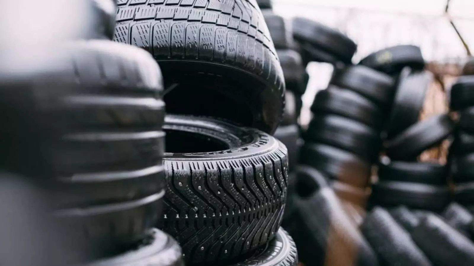 Indian Tire Exports Hold Steady at Rs 23,073 Crore in FY24 Despite Headwinds