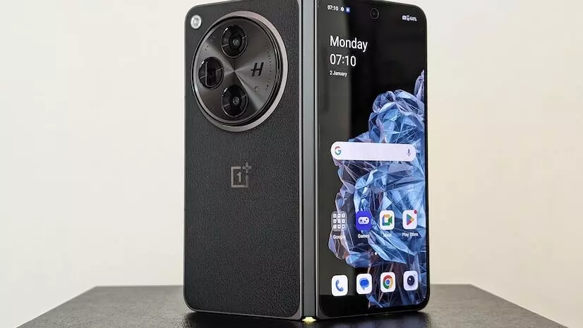 Grab OnePlus Open Foldable with Free Watch, Bank Discounts in June Grab OnePlus Open Foldable with Free Watch, Bank Discounts in June