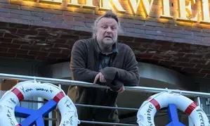 Save yourself: Anti-Trump art action at US consulate on birthday