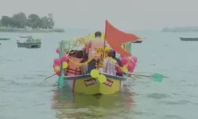Civic body introduces shikara boat rides in Bhopal lake