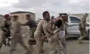 Senior military official, 5 soldiers injured in Houthi attack