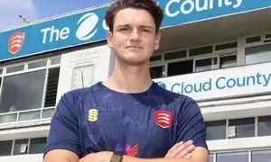 Essex sign pacer Eathan Bosch for four County Championship matches