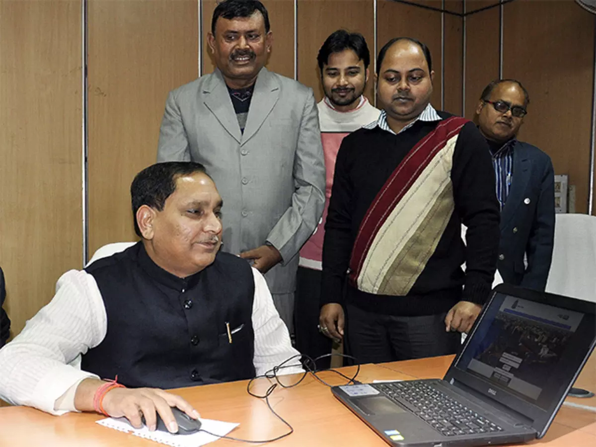 Bihar Minister Reviews Information and PR Department, Stresses on Effective Public Outreach Bihar Minister Reviews Information and PR Department, Stresses on Effective Public Outreach